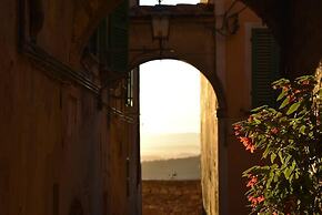 Beautiful two Bedroom Studio in Montepulciano