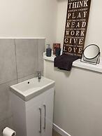 Town House in Ideal Location, Central Enniskillen