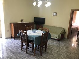 Cosy Apartment in Centre of Pisciotta, South Italy