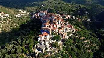 Cosy Apartment in Centre of Pisciotta, South Italy