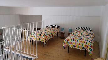 Romantic Apartment With Terrace in