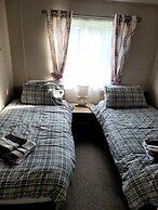 Remarkable 3-bed House in Hull