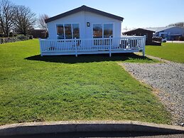 Remarkable 3-bed House in Hull