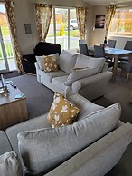 Remarkable 3-bed House in Hull