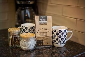 Stirling All Suites Hotel