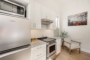 Stirling All Suites Hotel