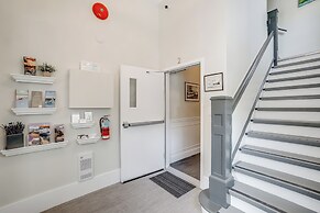 Stirling All Suites Hotel