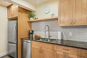 Stirling All Suites Hotel