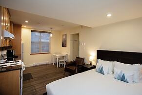 Stirling All Suites Hotel