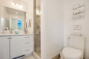 Stirling All Suites Hotel