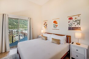 Stirling All Suites Hotel