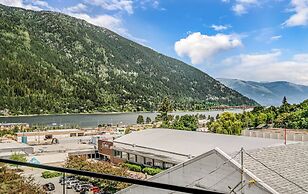 Stirling All Suites Hotel