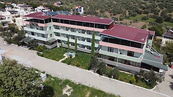Adaya Karşı Otel