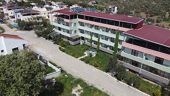 Adaya Karşı Otel