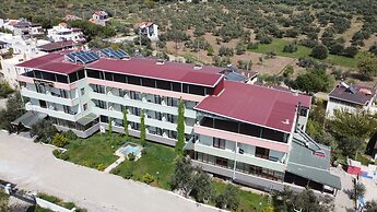 Adaya Karşı Otel