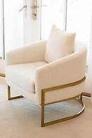 Oyster Bay Boutique Hotel