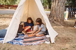 Corduroy Boutique Lodge