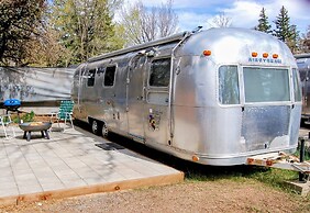 Corduroy Boutique Lodge