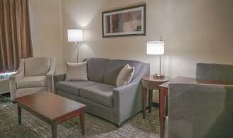 Cobblestone Hotel & Suites - Lamar