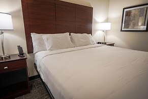 Cobblestone Hotel & Suites - Lamar