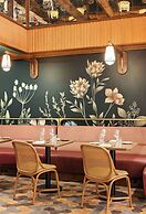 Grayson Hotel in the Unbound Collection by Hyatt