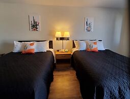 Cactus Inn & Suites
