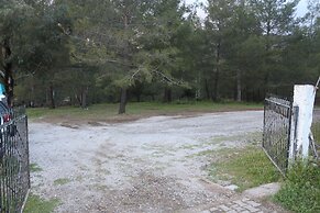 Fark Edenler Camping&Caravan&Bungalows