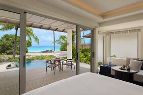 Avani+ Fares Maldives Resort
