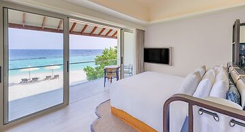 Avani+ Fares Maldives Resort