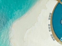Avani+ Fares Maldives Resort