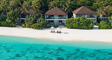 Avani+ Fares Maldives Resort