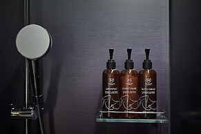 The Royal Park Canvas Ginza Corridor