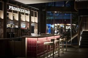 The Royal Park Canvas Ginza Corridor