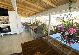 Cesme Flowers Butik Otel