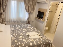 Cesme Flowers Butik Otel