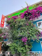 Cesme Flowers Butik Otel