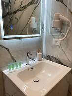 Arial Penthouse Suites