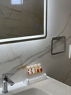 Arial Penthouse Suites