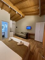 Arial Penthouse Suites