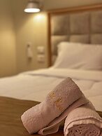 Arial Penthouse Suites