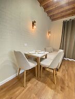 Arial Penthouse Suites