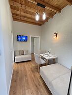 Arial Penthouse Suites