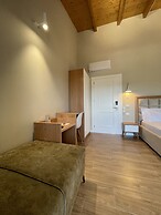 Arial Penthouse Suites