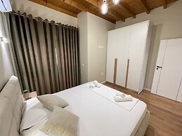 Arial Penthouse Suites