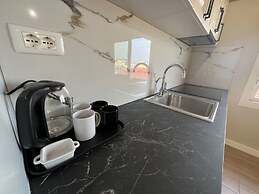 Arial Penthouse Suites