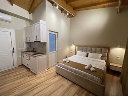 Arial Penthouse Suites