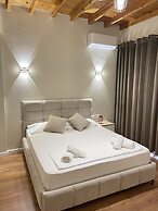 Arial Penthouse Suites