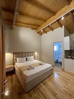 Arial Penthouse Suites