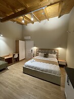 Arial Penthouse Suites