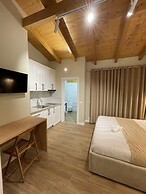 Arial Penthouse Suites